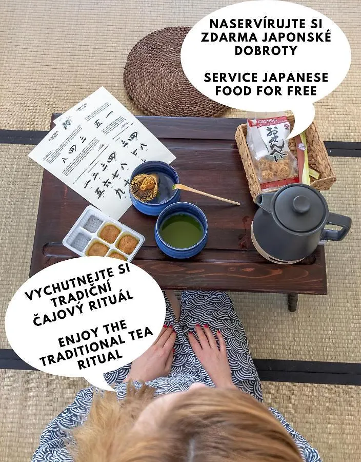 게스트하우스 Oroom Japan - Role Play For Couples In 브르노